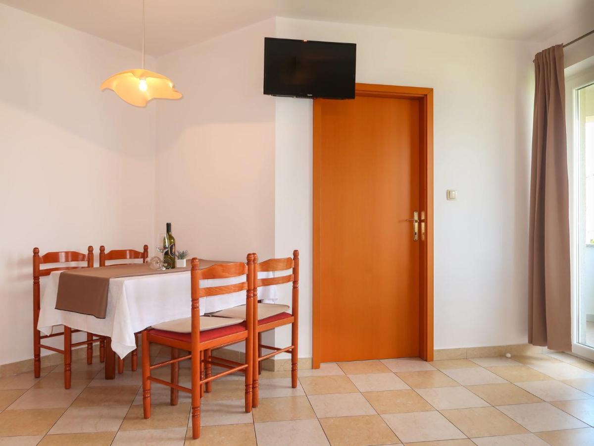 Apartment Marija - Vrb102 By Interhome Vrbnik Exterior foto